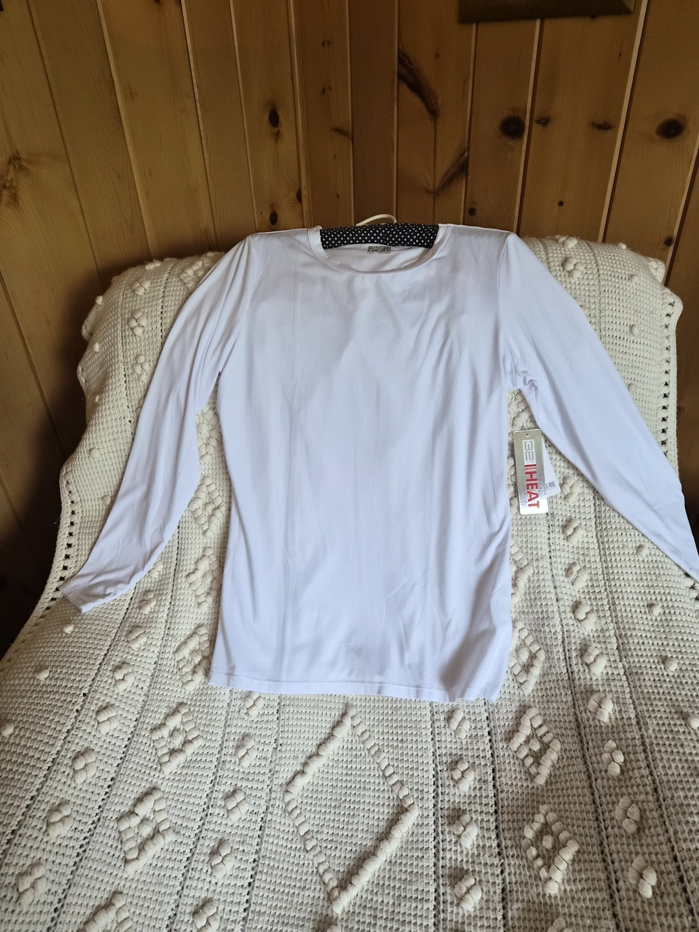 32 Degrees Heat Cool Women’s White Long-Sleeve Performance Tee